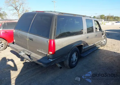 1999 Chevrolet Suburban 1500 Lt from USA, damaged, VIN 3GNFK16R9XG106508
